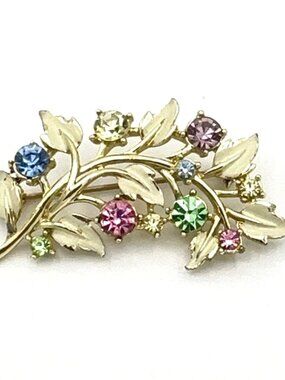 CORO vintage brooch - pastel rhinestones white enamel gold-tone flower pin 2.25"